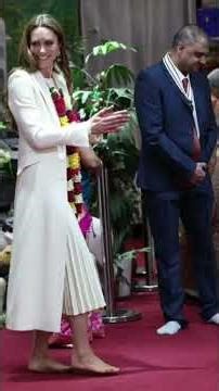 A Royal Surprise! Princess Kate Celebrates Holi Spirit in Leicester 🌈👑.#princesscatherine #leicester