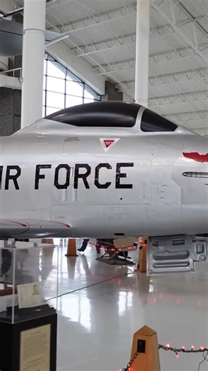 SR71 Unveiled at Smithsonian Museum #mig #airplane #fighterjet #airforce #reels #military #history #viralreeels | Jimmys World