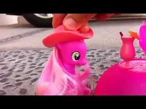 Las Youtubers Ep.1 (Albercada)