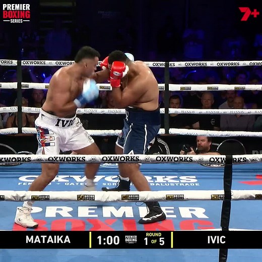 Whens the last time you saw heavyweights moving like this 👀