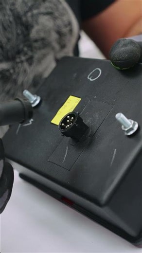 Comment connecter un baïonnette aux feux de la remorque ?