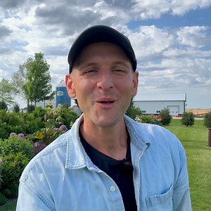 The May 2024 garden tour takes place at my mom's house because things are looking so beautiful at her farmstead! There's the gorgeous blooming perennial bed, the orchard, the NEW perennial bed, and updates on previous years' beds! I hope you enjoy it! | Wyse Guide