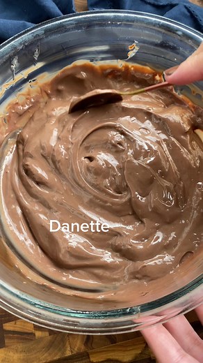 Danette Caseiro: Receita Fácil de Sobremesa de Chocolate