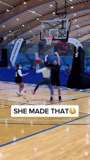 Euro step executed to perfection 🔥 #basketball #layup #eurostep (via @fiba)