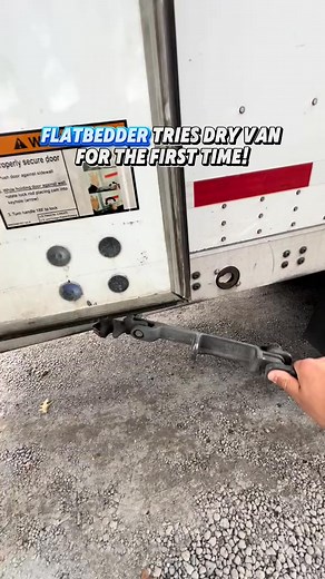 1.4M views · 8.6K reactions | Flatbedder Tries Dry Van for the First Time-First attempt FAILED! No more dry van TRUCKING. #trucklife #trucker #bigrig #semi #18wheeler #flatbed #nashville #tennessee | Kevin Blackburn | Facebook