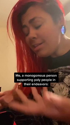 No heat on poly people, but I’ve had individuals try to tell me that I’m wrong for how I live 🤷‍♀️ #foryou #fyp #foryoupage #TheReplay #StayFresh