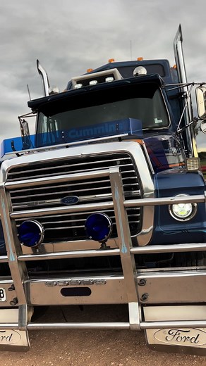 Tractor Pulling Fun with Ford LT9000