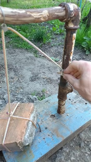 2.2K reactions · 11 shares | Unique homemade trap. Trap in the Forest #traps #outdoors #survival #bushcraft | Kadebreak Scrap | Facebook