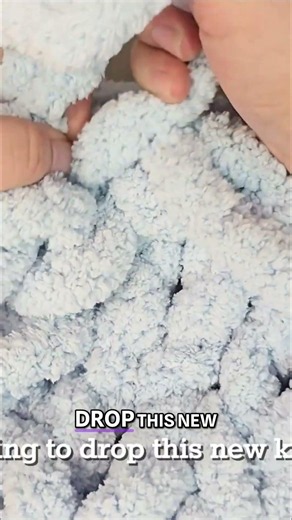 Knit A Chunky Scarf In 3 Hours! Easy Hand Knitting Project #handknitting #knitting #knittingtutorial