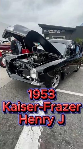 1953 Kaiser Frazer Henry J (Those CURVES!)
