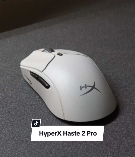 HyperX’s top of the line gaming mouse its super comfy in hand and the clicks are comfy and register fast in game. It’s on sale right now if you’re interested. @HyperX #hyperxpulsefirehaste2pro #hyperxmouse #gamingmouse #gamingsetup #lightweightmouse