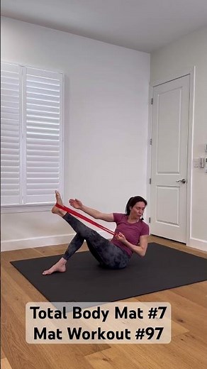 Total body mat + loop band 🔥 Abs, glutes & more! 7 days FREE 💪 #pilates #matpilates #loopband