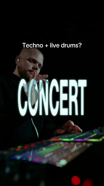 Techno live drums? It works! Virtual Jasper live 11. April w. special guest @mat_eclair #techno #drums #rave #concert #housemusic