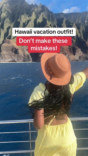 What to wear in Hawaii! Napali Coast Kauai Outfit. Make sure to wear clothes that are comfortable and will not fly up in the air because the Napali Coast is very windy. #nepalioutfit #napalioutfit #napalicoast #hawaiioutfits #hawaiioutfitinspo