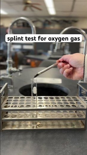 simple reaction to produce oxygen gas for a splint test