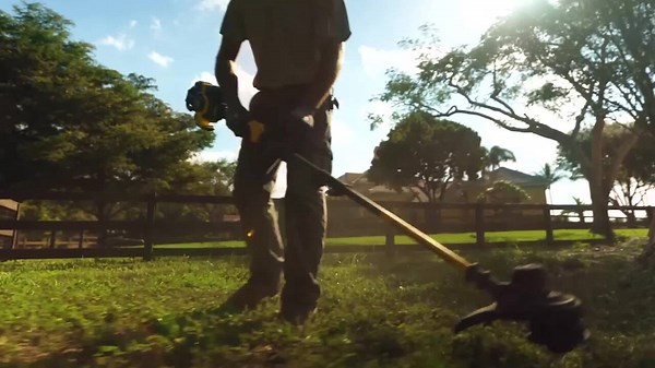 DEWALT 20V MAX Lithium-Ion 10.0Ah Battery DCB210