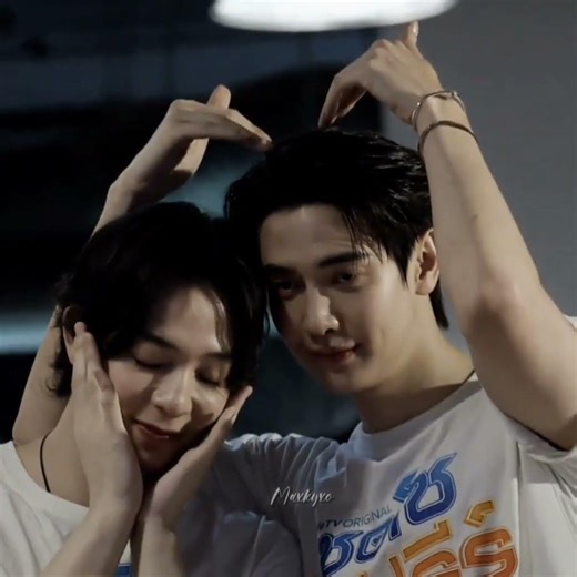 BLUSHING AND SCREAMING MY LUNGS OUT AFTER THIS #feedshorts #bemyplayertwo #maxky_rp #maxkybas #6code