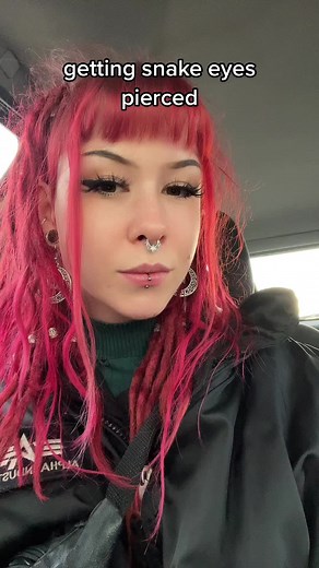 Snake Eyes Piercing Experience: Swelling Progression and Aftercare