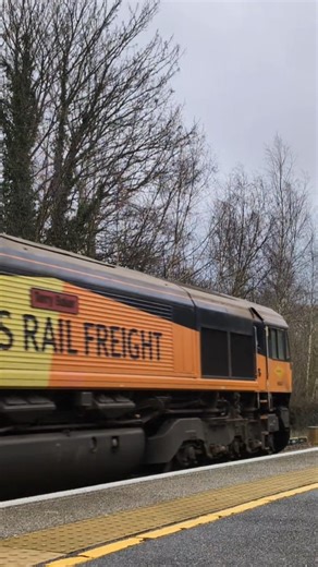 Colas Rail Freight 66847 passes through Bramley