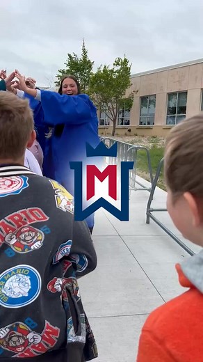 💙🎓 L❤️VE this Watertown-Mayer Graduation Tradition! 🎓💙 #OnceARoyalAlwaysARoyal #111Reasons | Watertown-Mayer School District
