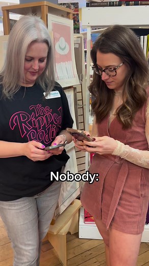 Fun at the Novel Neighbor bookstore in St. Louis ❤️ | Tessa Bailey