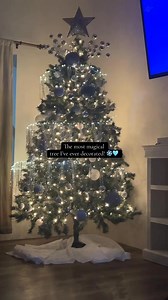 Ok I’m obsessed! It was a long time coming but it turned out Amazing! Here’s my tree for all you people that’s been on my feed the last few days!!!! 😅🤣 | Mahaliah Koenig