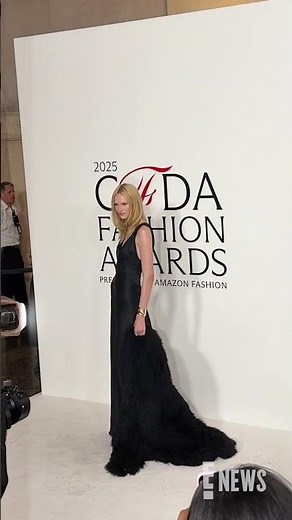 Alex Consani stuns at the CFDA Fashion Awards. ✨