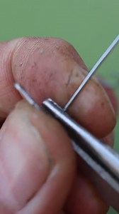 DIY Trap Lure For Bass Fishing This trap lure snaps like a mousetrap! Would you try it on bass or pike? #trapfish #basslures #diyfishinggadget #fishinghack #americanangler #usaoutdoors #fishinginvention #crazyfishing | Copperfishlures