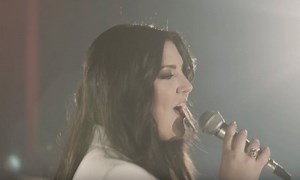 Kree Harrison Releases "This Old Thing" Music Video