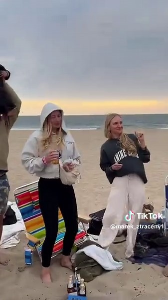 Videa uživatele marek_ztraceny (@marek_ztraceny1) s original sound - marek_ztraceny