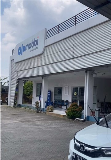Mobil bekas tapi takut zonk? 🤔 Di OLX Mobbi Pekanbaru mobil bekas rasanya seperti mobil baru! ✔ Lulus inspeksi profesional ✔ Laporan inspeksi transparan ✔ Garansi mesin & transmisi sampai 1 tahun Unit di Pekanbaru tidak ada? Tenang… kita bisa ambil dari cabang luar Riau, jadi pilihan mobil lebih banyak dan ready! 🚗 🎁 Promo spesial: Cashback 1 juta untuk kredit melalui ACC, TAFS, dan Buana Langsung chat sekarang sebelum unit terbaik diambil orang! #olxmobbi #mobilbekasbergaransi #mobilbekaspek