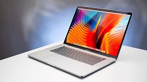 Apple MacBook Pro 15-Inch (2017)