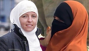 Isis bride Lisa Smith says she wants to return home from 'prison' Syria - Extra.ie