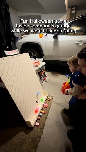 29K views · 280 reactions | Fun Halloween game inside someone’s garage while we were trick or treating  #dayinthelife | Todays Toddler | Facebook
