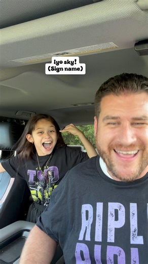 Loves her Divas #shorts #fatherdaughter #deaf #wwe #sound #wholesome #kybyeee