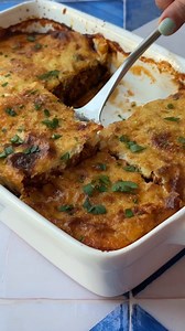 10K views · 256 reactions | Greek Moussaka is a timeless comfort food and one of the most traditional Greek casseroles. Our step-by-step recipe guides you in making this delicious dish, featuring layers of tender eggplant, a flavorful sauce, and a creamy béchamel topping. Get the recipe here https://www.unicornsinthekitchen.com/greek-eggplant-moussaka-recipe/ | Unicorns in the Kitchen | Facebook