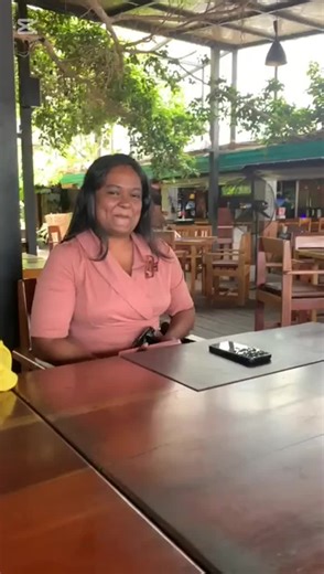 Gifts Exchanging with Friends for a Memorable Day