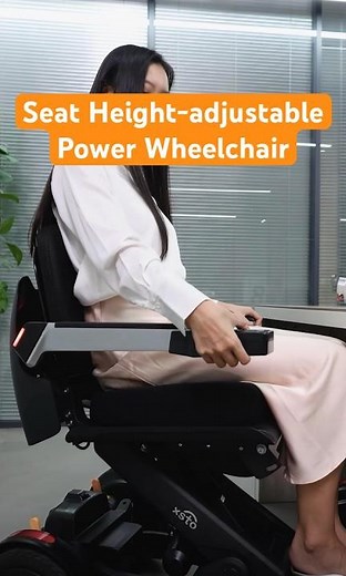 M4 mobility robot features height-adjustable function. The new generation of power wheelchair.