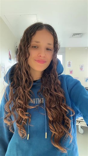 Good Vibes with Laura: A Joyful Experience