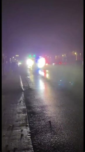 2 Franklin County Sheriff’s Office deputies responding code 3 to a 10-50 on 270. #police #code3