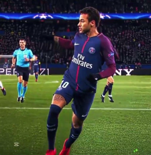 @ZRT_EDITZ is way better than me at the puzzle transitions tho🔥#football #shorts #neymarpsg