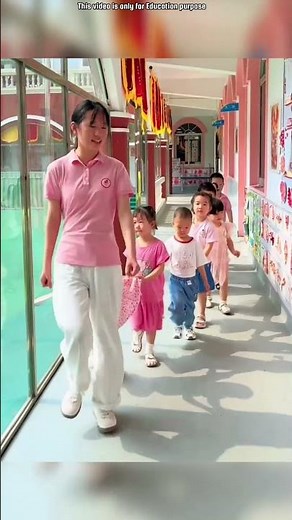 Chinese teacher became a train for children 😲
