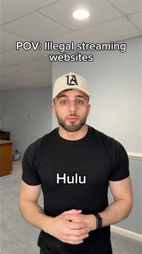 Illegal Streaming Websites Vs Crunchyroll 💀