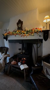 Looking for somewhere to hunker down this Autumn? 📍 Keenaghan Cottage, Belleek, County Fermanagh… Where rustic charm meets modern comforts for a truly unique and unforgettable autumn break. See www.keenaghancottage.com for details @fermanaghlakelands @belleek_pottery @belleekvillage @discoverni @discoverireland.ie @tourismireland #keenaghancottage #belleek #fermanagh #holidaycottage #autumnvibes | Keenaghan Cottage