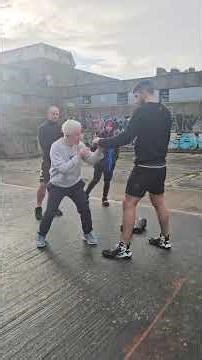 How to turn a height and reach disadvantage into a positive. The secret of how to get close.