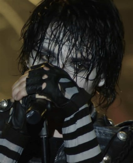 Gerard Way's Unforgettable Performance Highlights