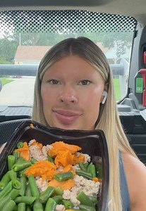 What Did Alison Bring for Lunch? Alison Dehn Lunch Reveal