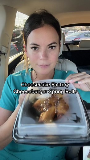 Cheesecake Factory Cheeseburger Review