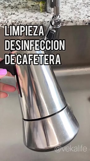 #foryou #explorar #parati #xyzbca #VIRAL #explore #fyp #love #coffee #home #hacksandtips #cleantok #limpieza #cleaning #coffeemaker