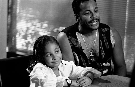 Raven-Symoné Announces The Death Of Father Christopher B. Pearman: 'Hope He Is Watching'